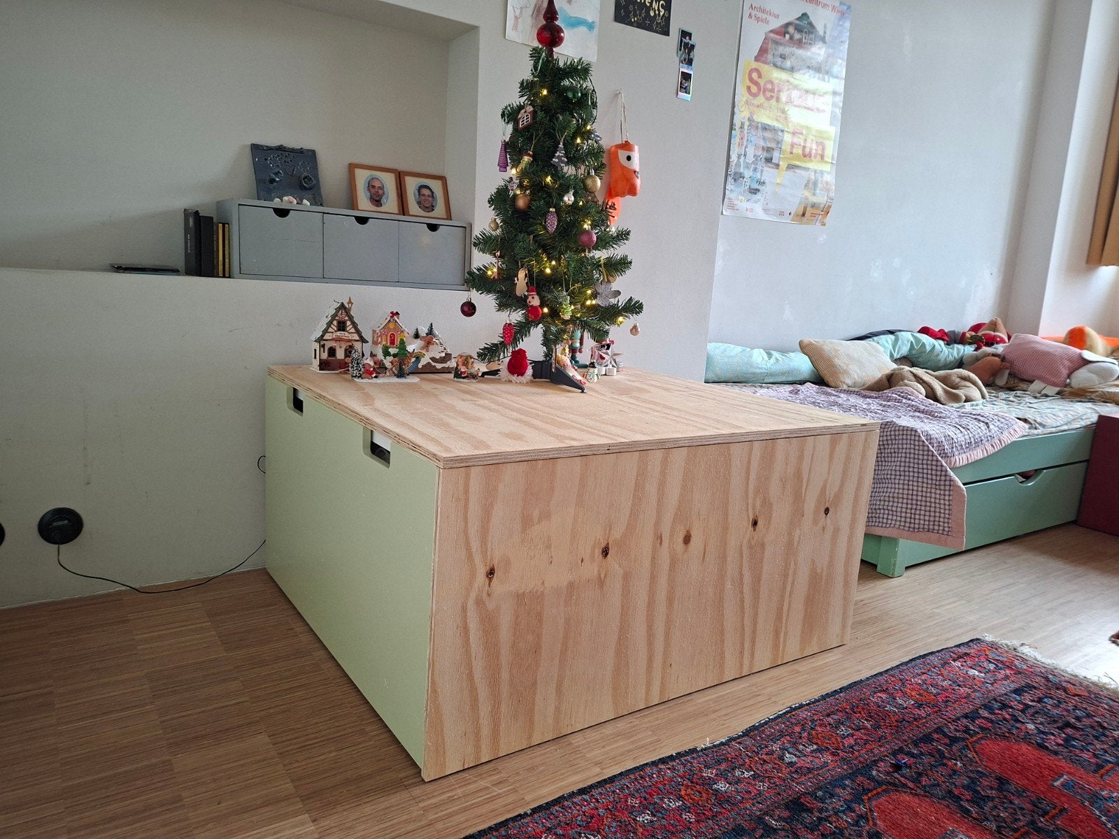 Speeltafel commode met IKEA lades, Ophalen