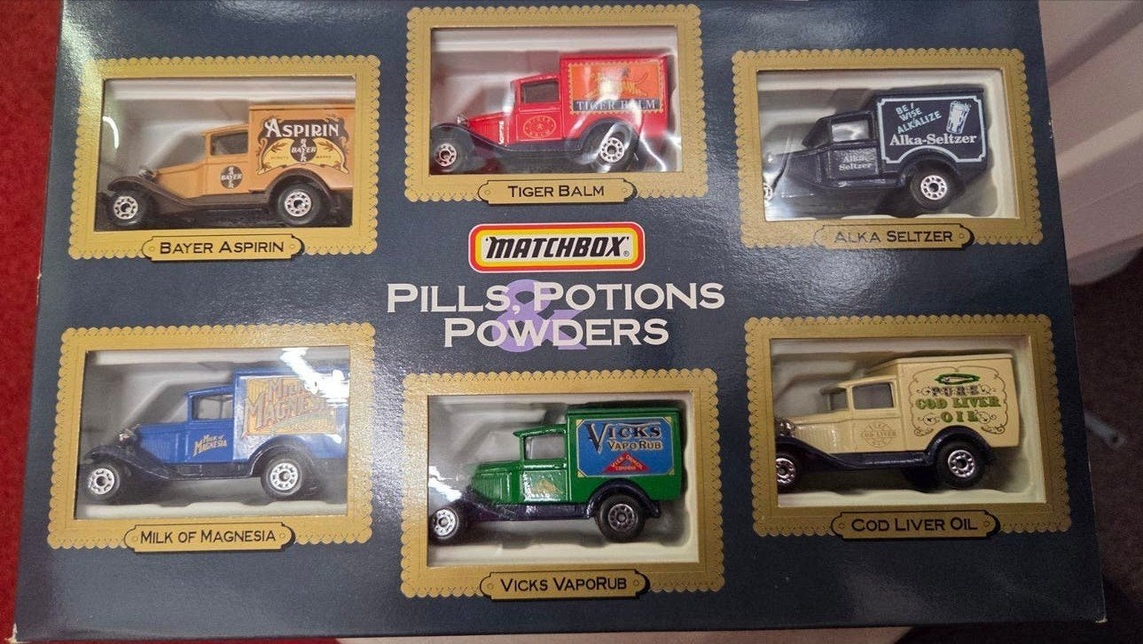 Matchbox 'Pills, Potions & Powders' Special Gift Set, Ophalen of Verzenden, Nieuw, Overige typen