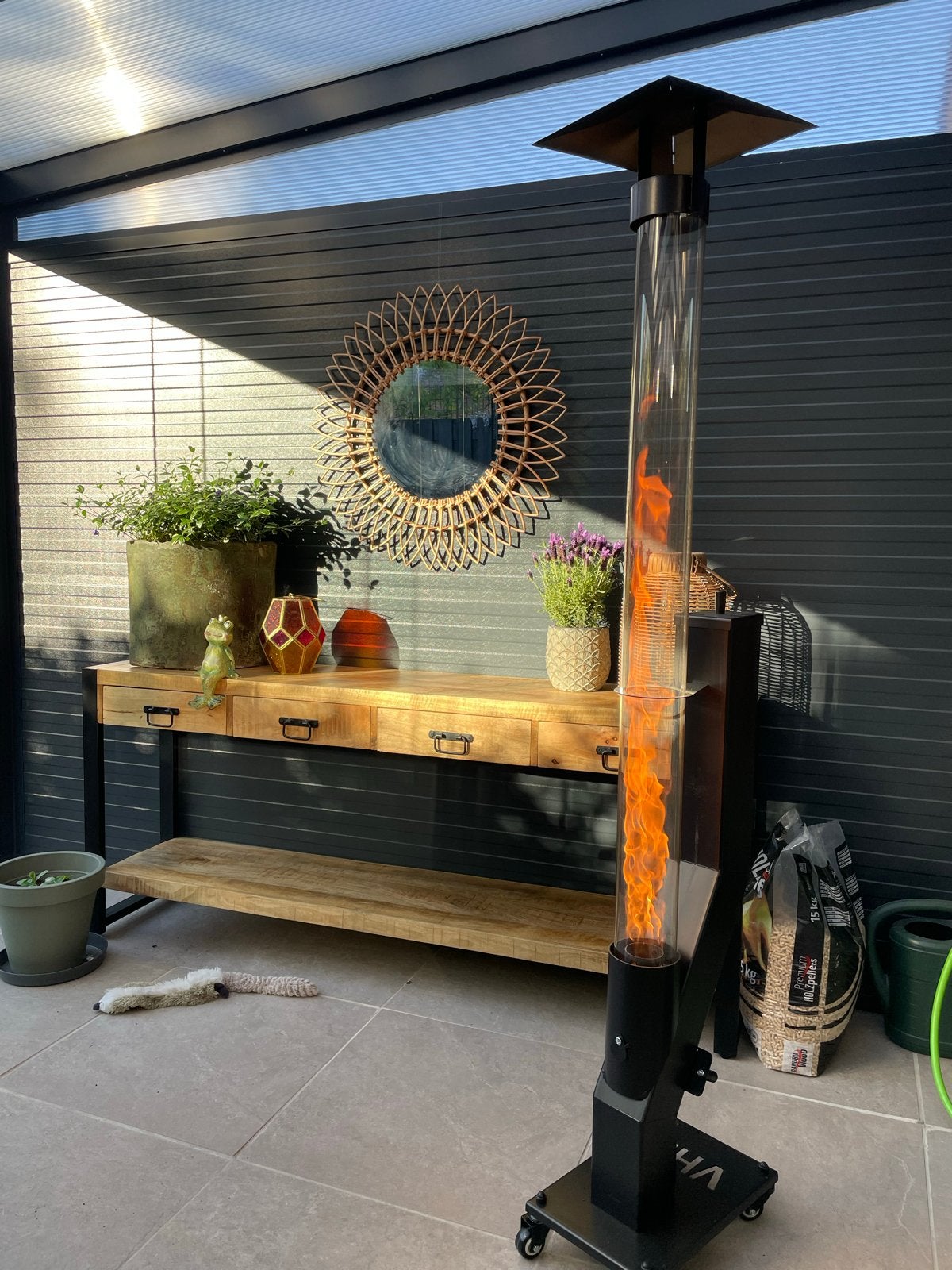 Stijlvolle Terrasverwarmer (flametower), Tuin en Terras, Ophalen, Zo goed als nieuw, Elektrisch, Vloer