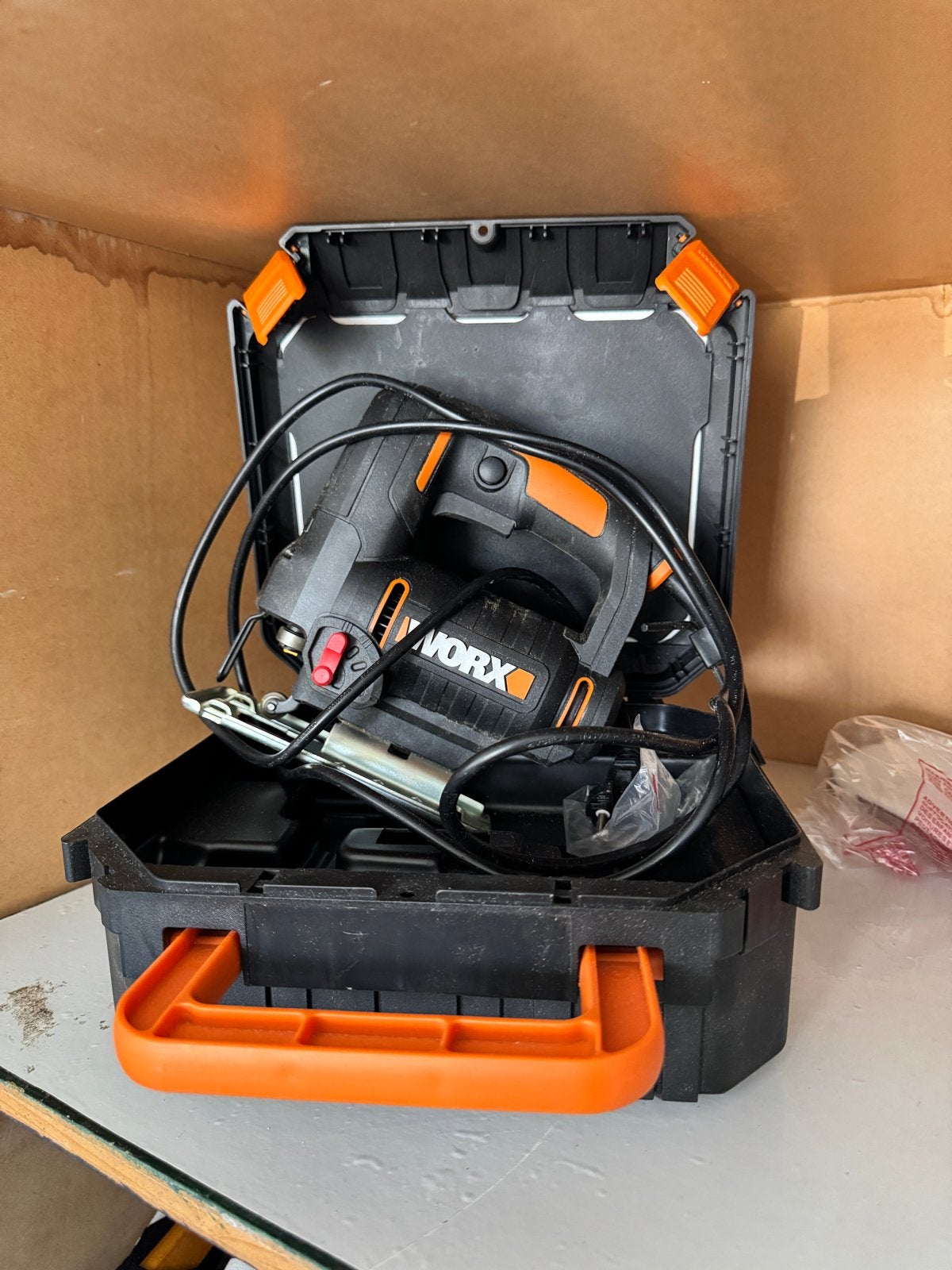 Worx Decoupeerzaag WX477.1 65mm/550W in koffer, Decoupeerzaag, 600 tot 1200 watt, Ophalen of Verzenden, Zo goed als nieuw