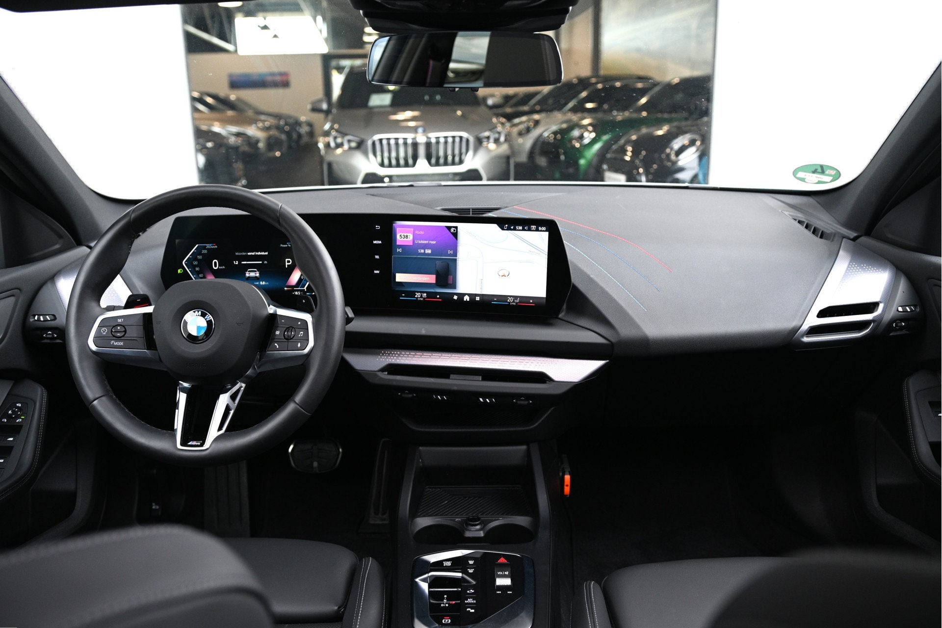 BMW 1 Serie 120 M Sport Automaat / Panoramadak / Sportstoele, Auto's, Gebruikt, 156 pk, Met garantie (alle), Bedrijf