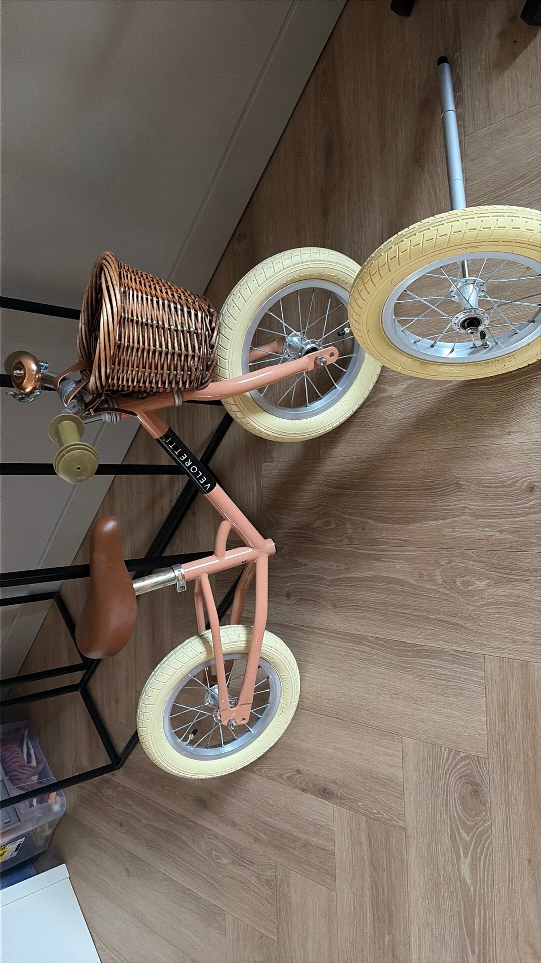 Veloretti 2/3 wieler loopfiets, Ophalen, Zo goed als nieuw, Minder dan 16 inch