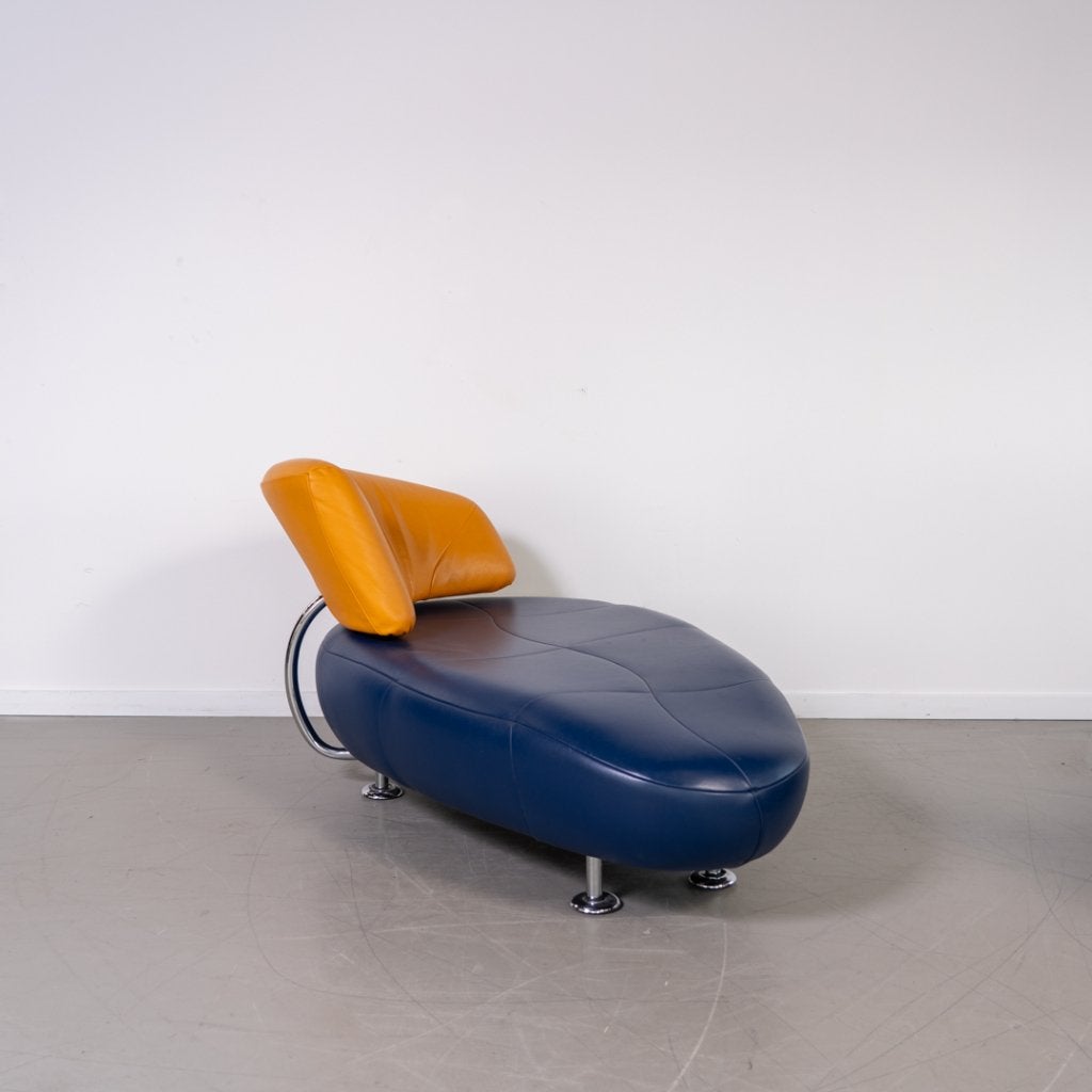 1x Leolux Kikko Chaise Longue Blauw/Geel Leer - Chroom, Niet ingevuld, Eenpersoons, 150 tot 200 cm, Niet ingevuld