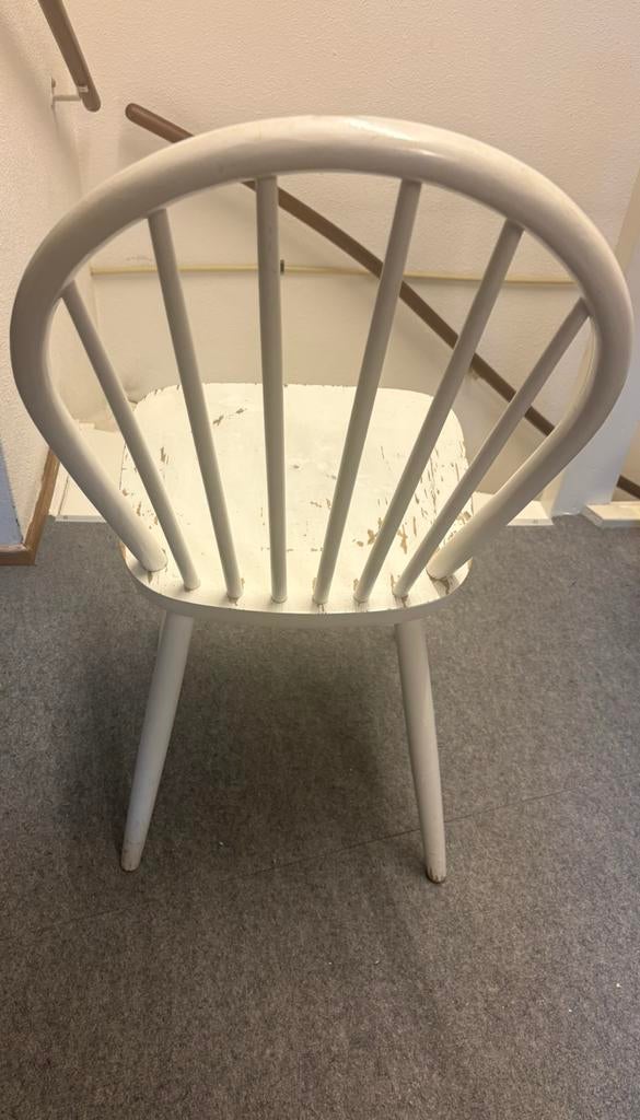 Twee witte stoelen, Ophalen, Gebruikt, Twee, Wit