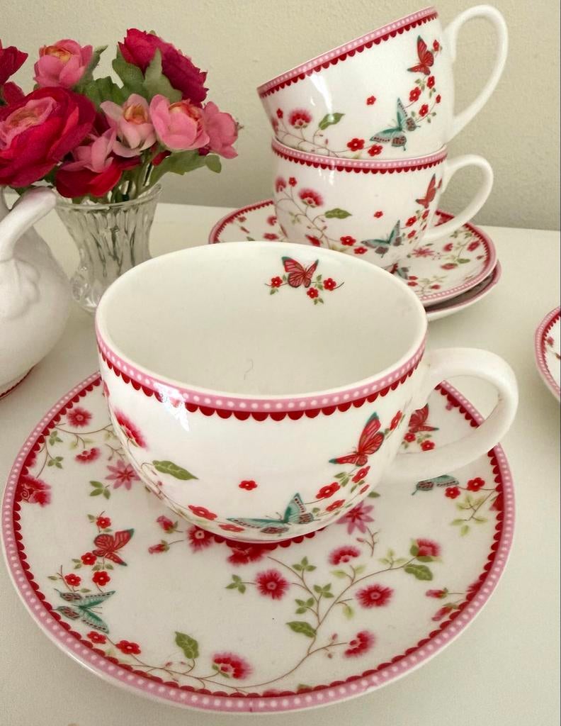 Servies van Room Seven Winter poppy, Huis en Inrichting, Keramiek, Ophalen of Verzenden, Zo goed als nieuw, Overige stijlen