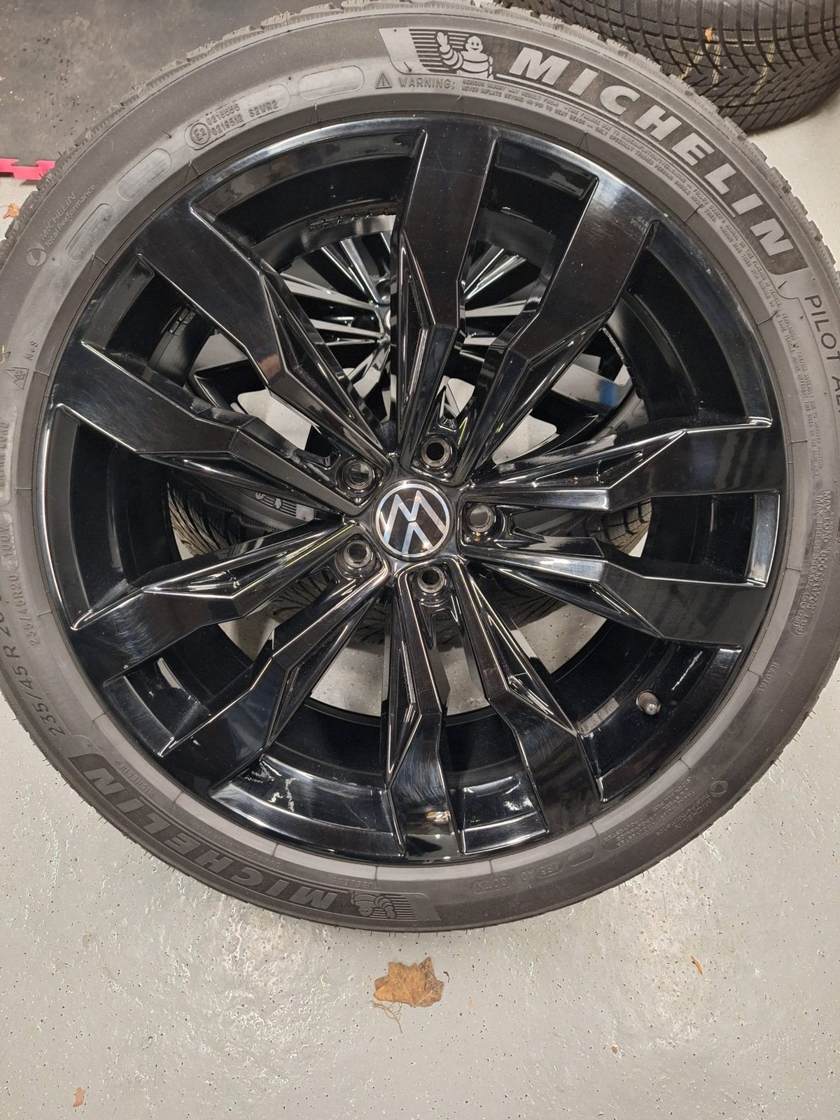 Set aluminimium sportvelgen VW suzuka 20 inch zwart, Ophalen