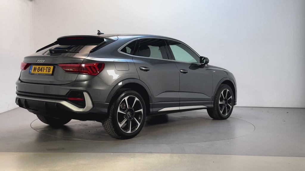 Audi Q3 Sportback 35 TFSI S Edition S-Line LED Leder-Stof Na, Auto's, Audi, 4 cilinders, 1505 kg, Leder en Stof, Origineel Nederlands