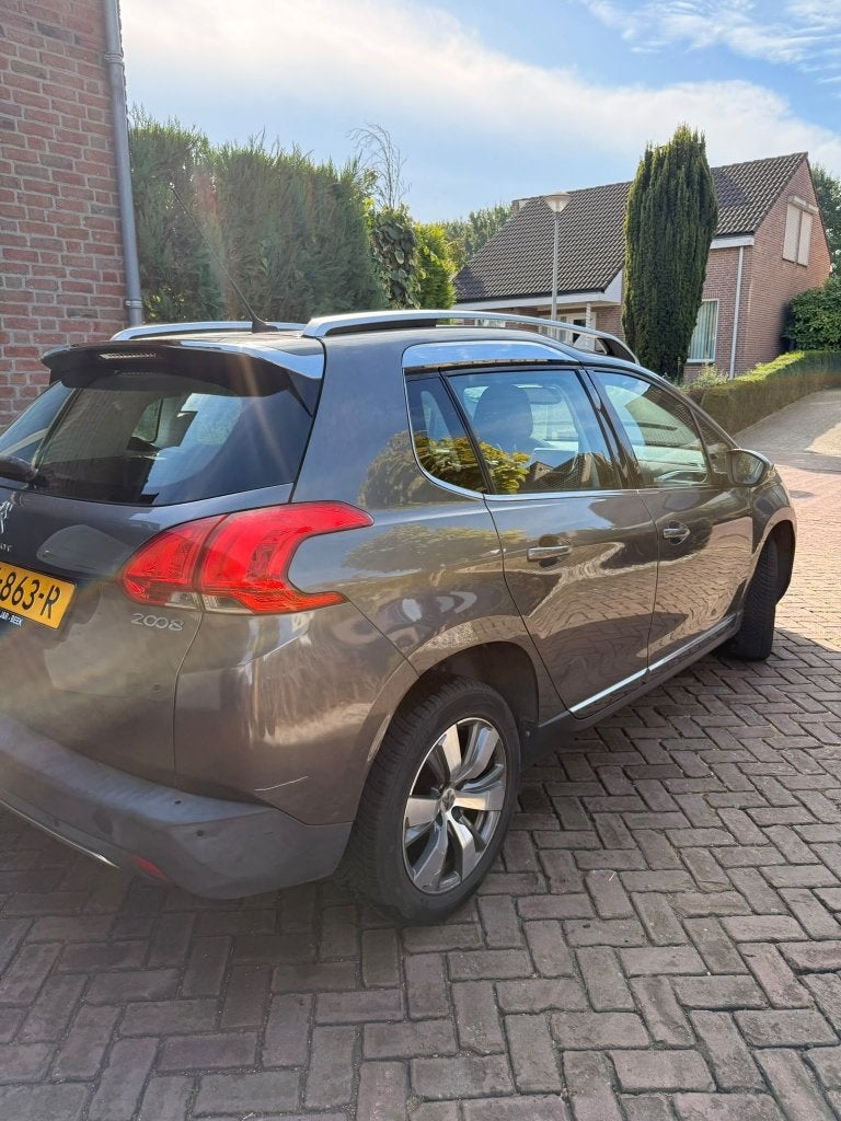 Foto 5 van Peugeot 2008 1.2 VTI 60KW/82PK 2014 Grijs