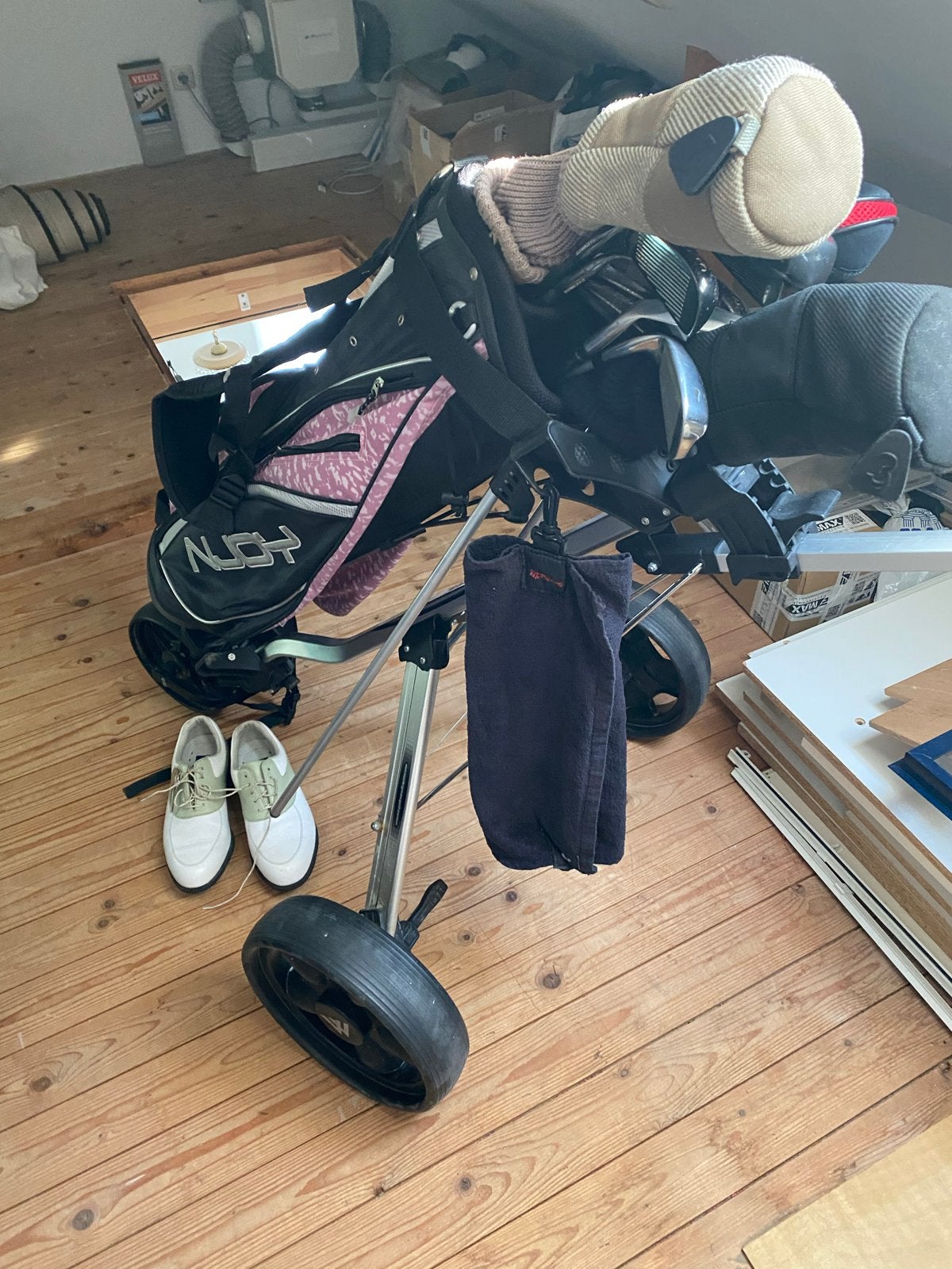 Foto 8 van Complete Golfset met Golftas, Trolley en Schoenen