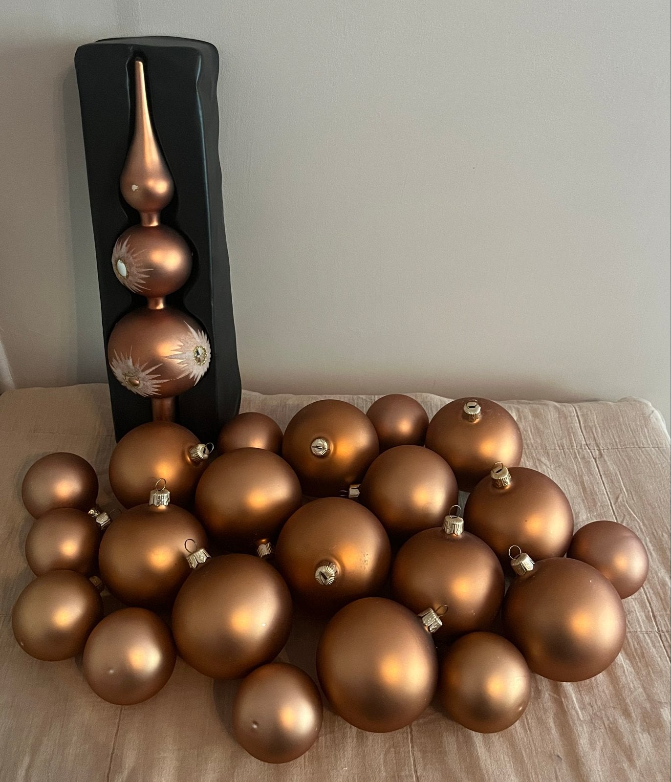 Kerstballen en piek, Diversen, Ophalen