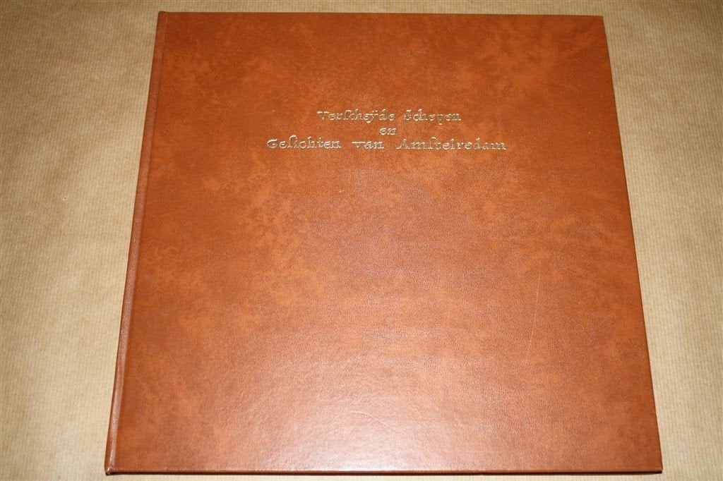 Verscheyde schepen en gesigten van Amstelredam., Ophalen of Verzenden, Nieuw