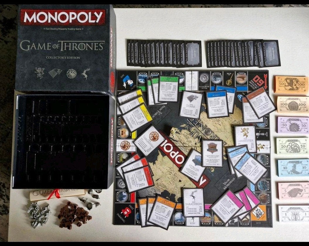 Monopoly Game of Thrones Collector's Edition, Vijf spelers of meer, Ophalen, Zo goed als nieuw, Hasbro