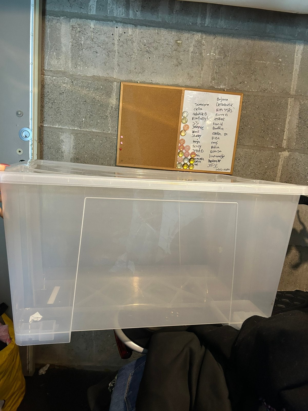 Gratis ophalen mega plastic opberg bak, Ophalen, Zo goed als nieuw