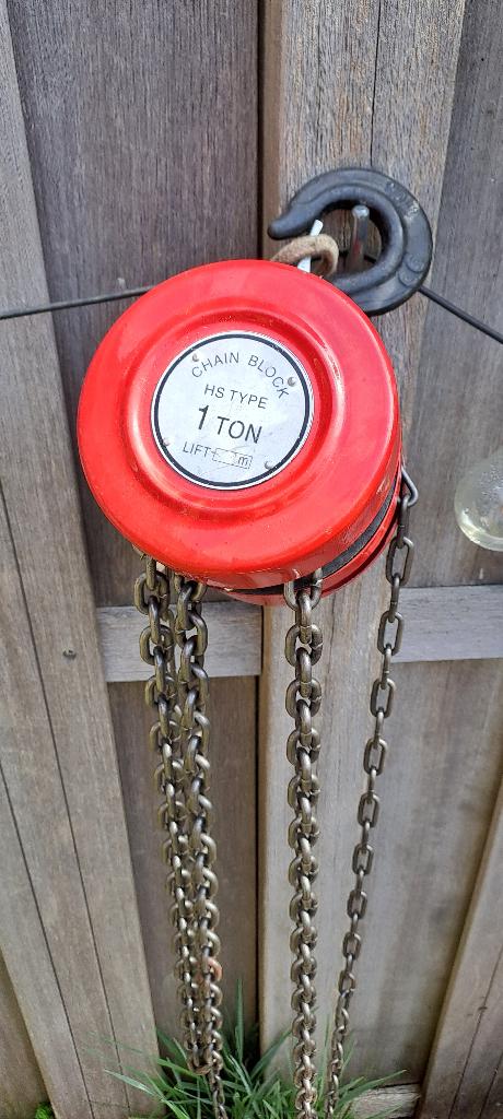 Handtakel chain block 1 ton, Ophalen, Zo goed als nieuw