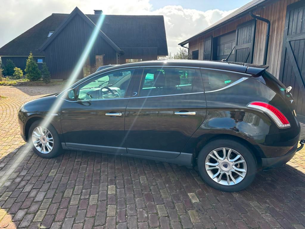 Lancia Delta 1.4-16V Oro, Auto's, Voorwielaandrijving, 15 km/l, Gebruikt, 4 cilinders