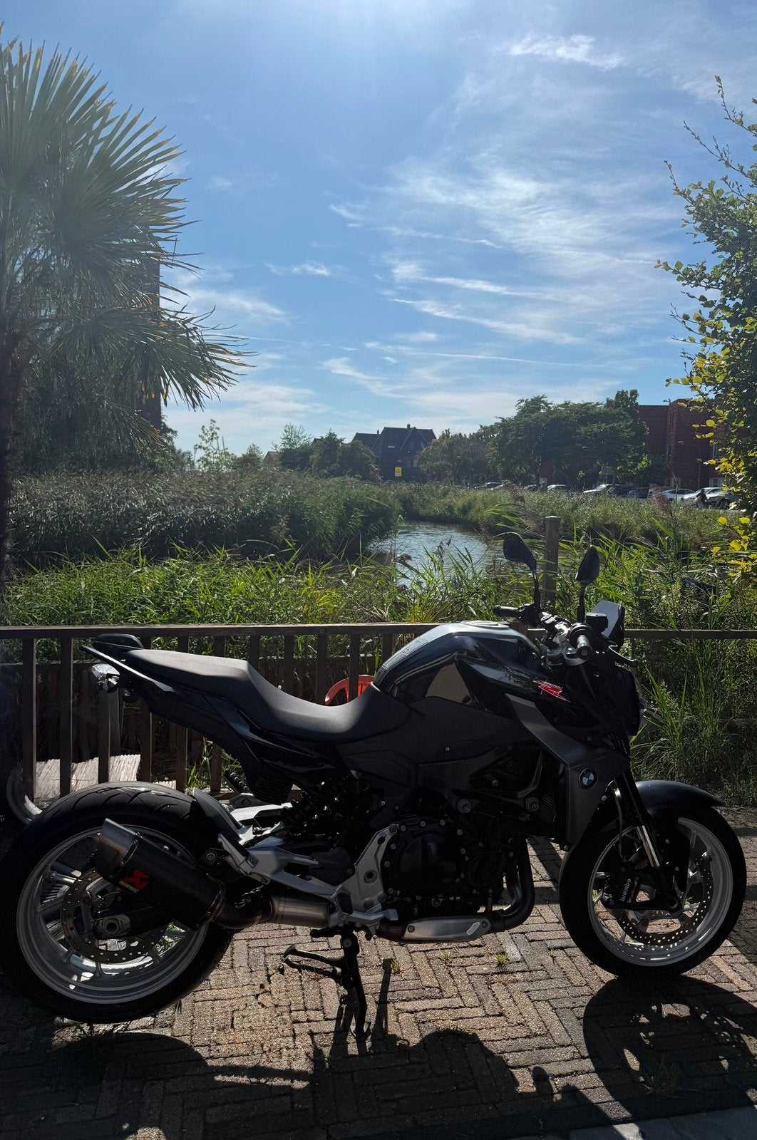 BMW F 900 R A2 | Akrapovic | Touring | Keyless | TFT |, Motoren, Motoren | BMW, Occasion, Particulier, Handgeschakeld, Naked bike