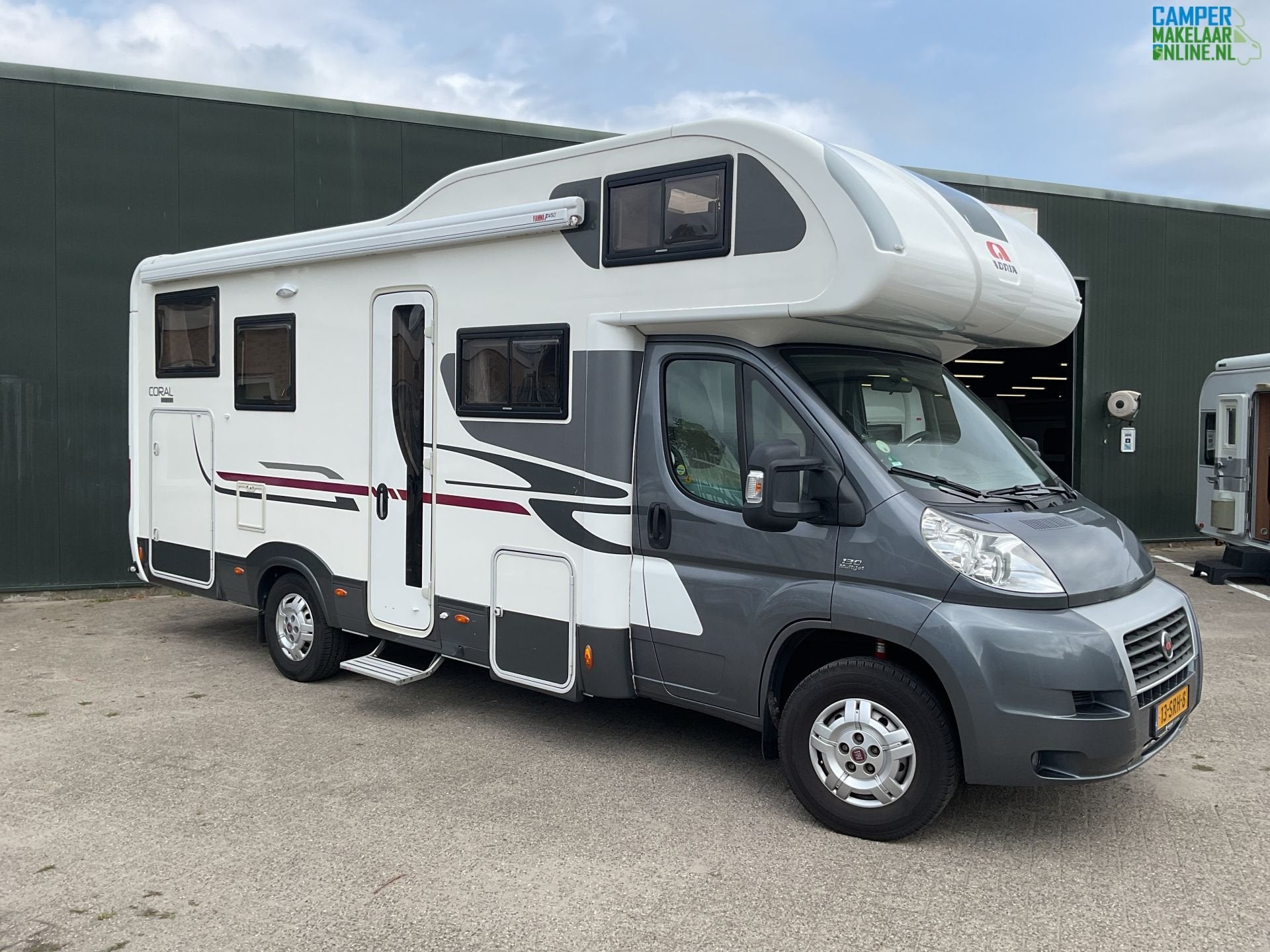Adria Coral A 660 SP, Caravans en Kamperen, Airbags, Standaard zit, Alkoof, Ringverwarming