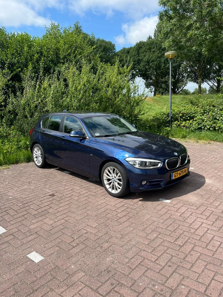 BMW 1-Serie 116i 2015 Blauw, Auto's, BMW, 1-Serie, Achterwielaandrijving, 1280 kg, Blauw