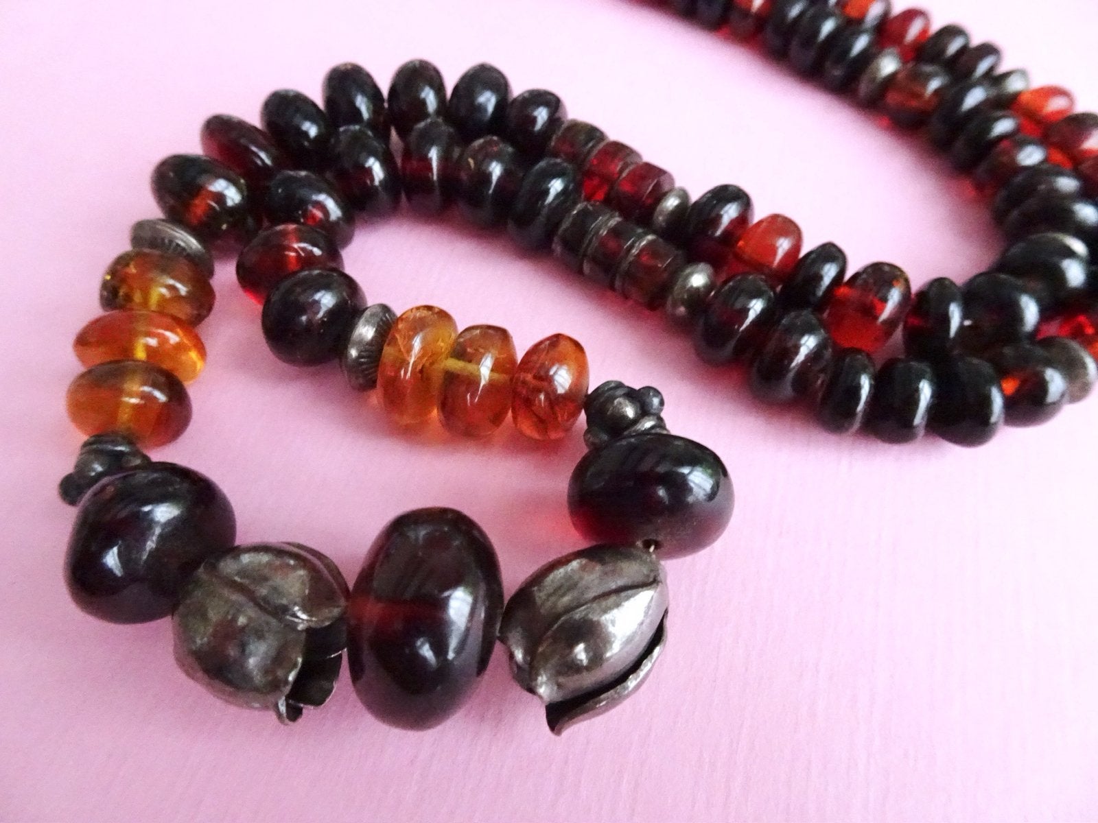 jwg Lange vintage 60s amber barnsteen kralen ketting zilver, Verzenden, Zilver, Ketting, Met edelsteen