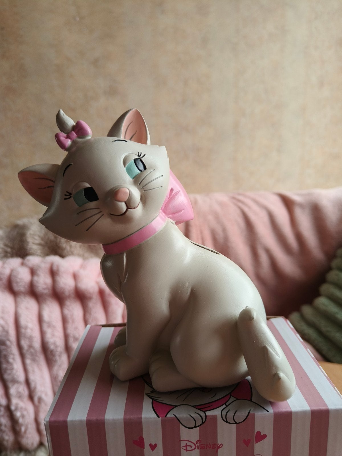 Disney Aristocats Marie spaarpot - Zo goed als nieuw, Verzamelen, Ophalen of Verzenden, Zo goed als nieuw, Hond of Kat, Beeldje of Figuurtje