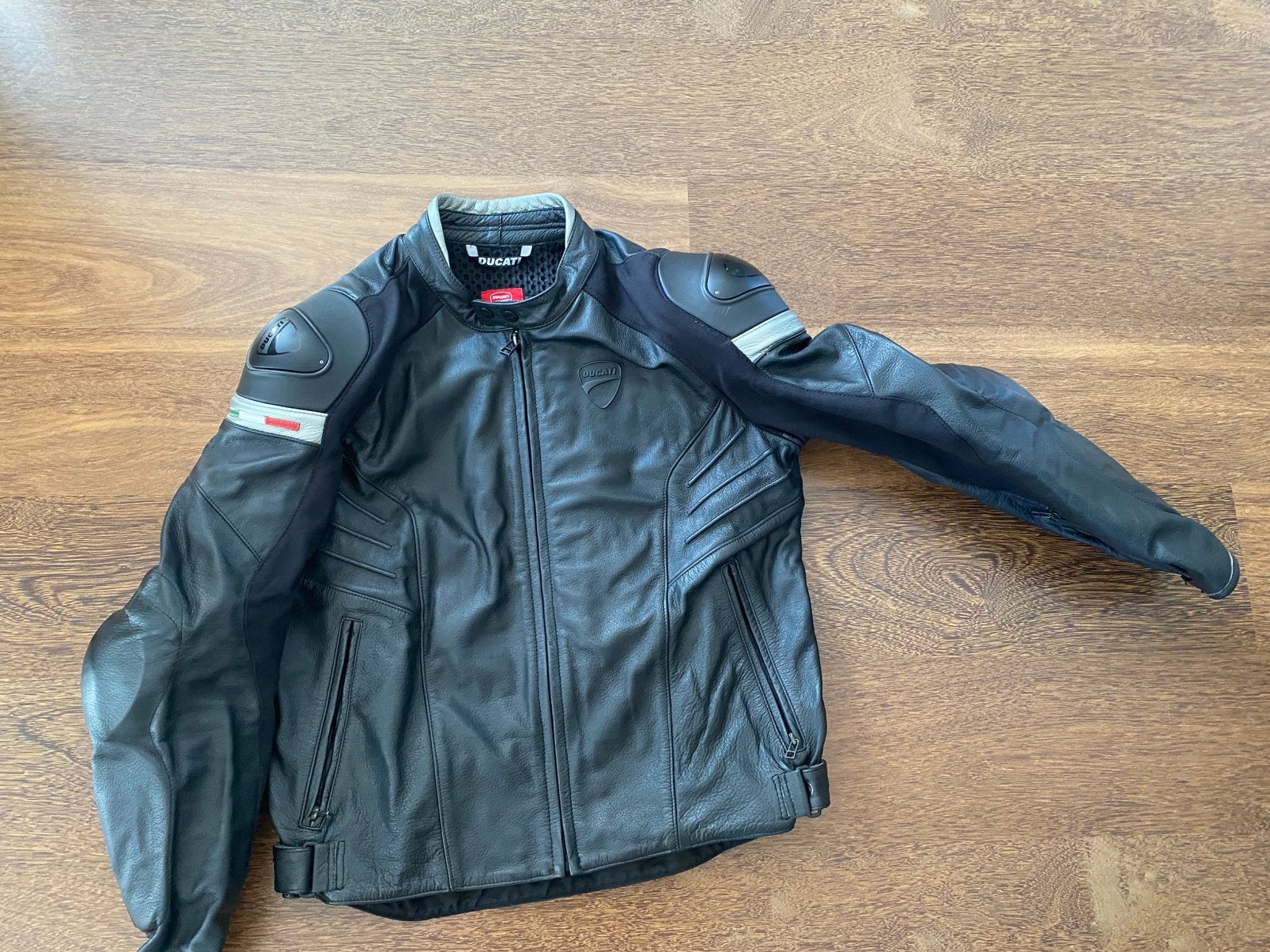 Ducati zwart lederen motorjas by Dainese, Ophalen, Tweedehands, Heren, Jas | leer