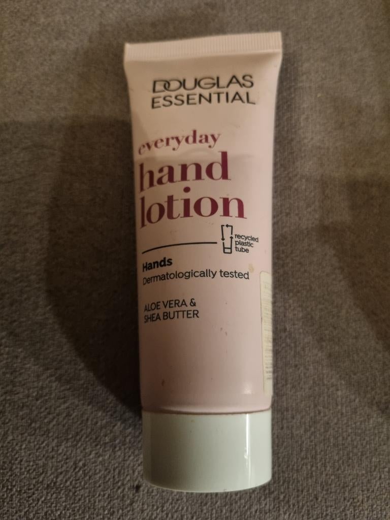 Handlotion, Sieraden, Tassen en Uiterlijk, Uiterlijk | Lichaamsverzorging, Ophalen of Verzenden, Overige typen