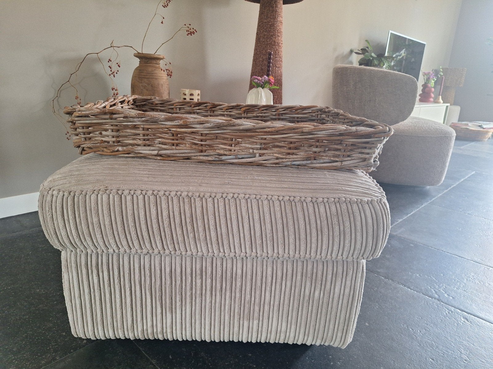 Beige Hocker/Salontafel/Bijzettafel van zachte stof 72x72cm, Ophalen, Gebruikt, Twee, Overige kleuren