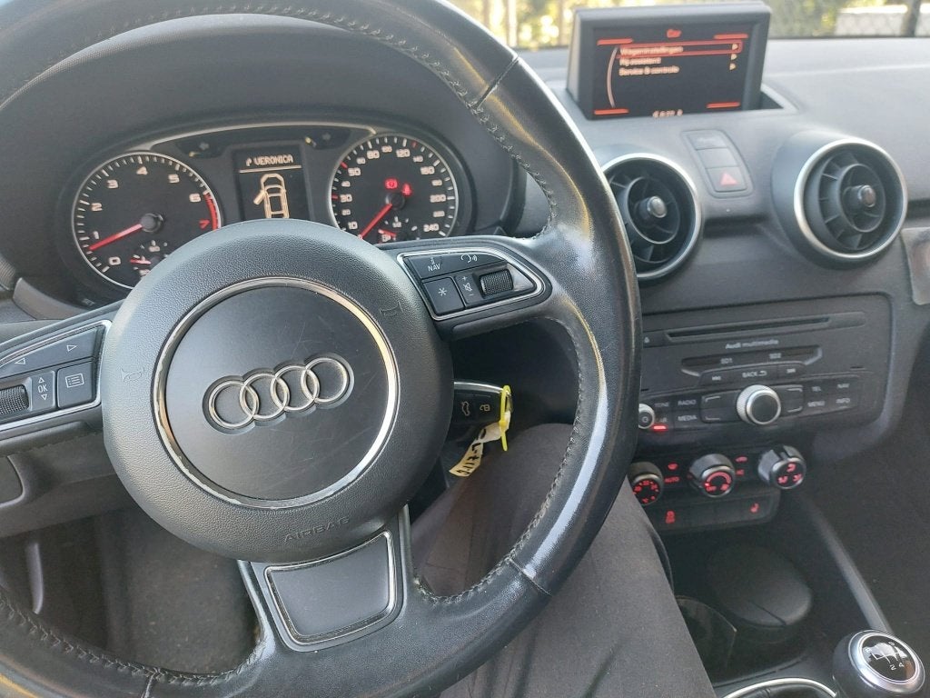 Audi A1 1.2 Tfsi 63KW 2012 Zwart, Voorwielaandrijving, Stof, A1, Zwart