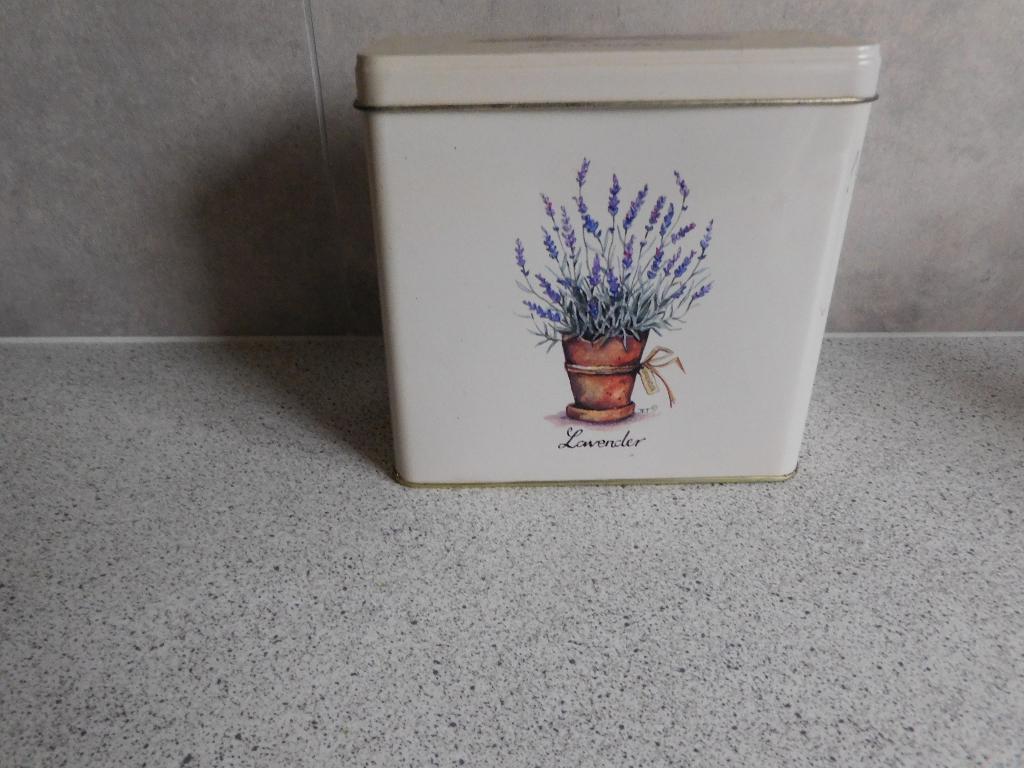 Voorraadblik 15x14x7 cm. Lavendel JET by ter Steege, Overige materialen, Overige typen, Ophalen of Verzenden, Zo goed als nieuw