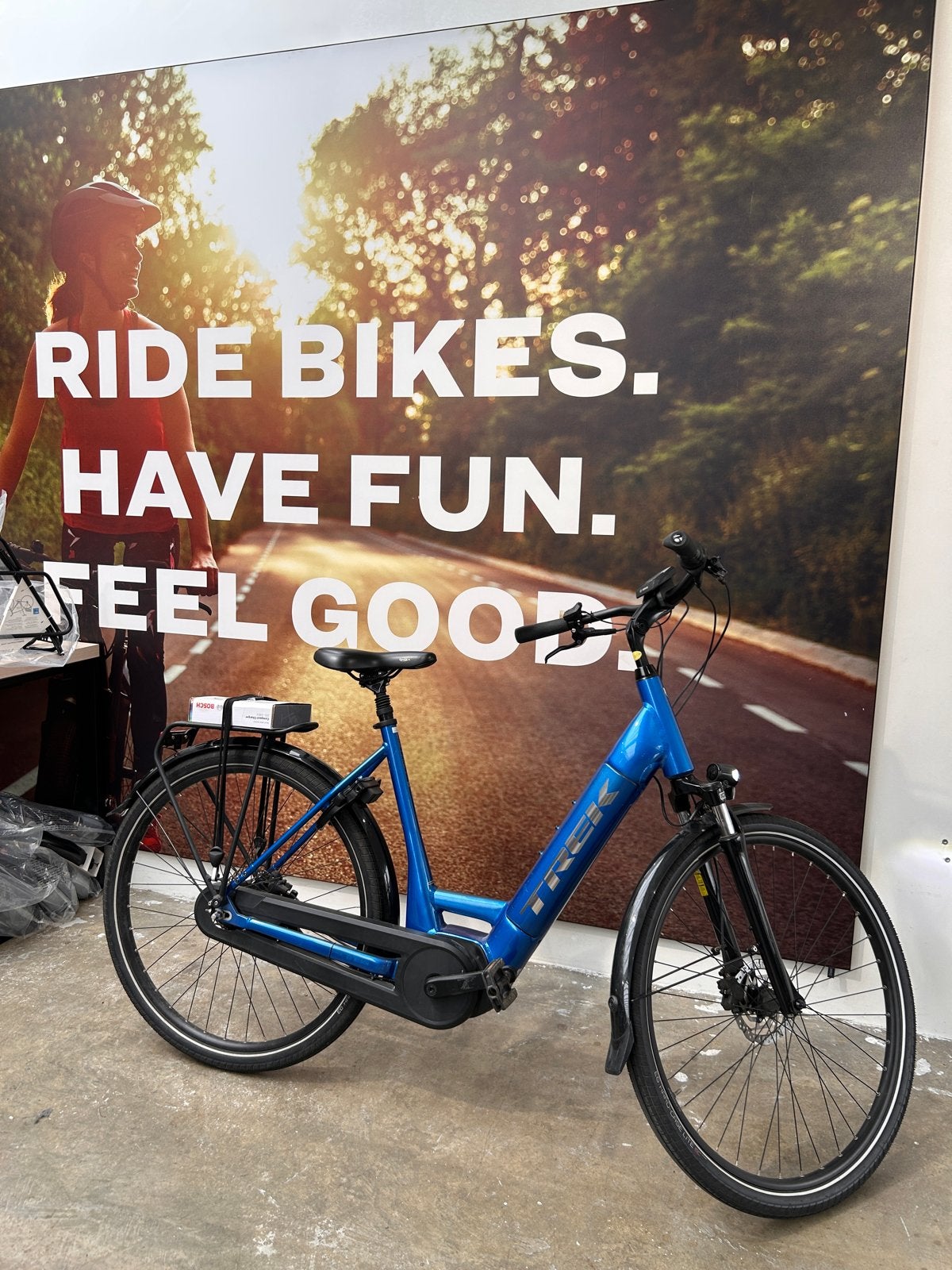 Trek District +6 E-bike - Zo goed als nieuw, Fietsen en Brommers, Elektrische fietsen, Overige merken, Ophalen of Verzenden, Zo goed als nieuw