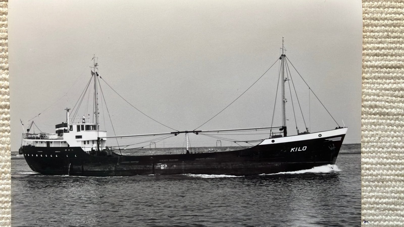 KILO  ('54)  - Terwogt & Lagers  ex Hermes  verloren 1977, Verzamelen, Ophalen of Verzenden, Zo goed als nieuw, Kaart, Foto of Prent
