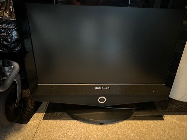 Goed werkende Samsung kleuren TV met afstandsbediening, Ophalen, Gebruikt, 50 Hz, LCD