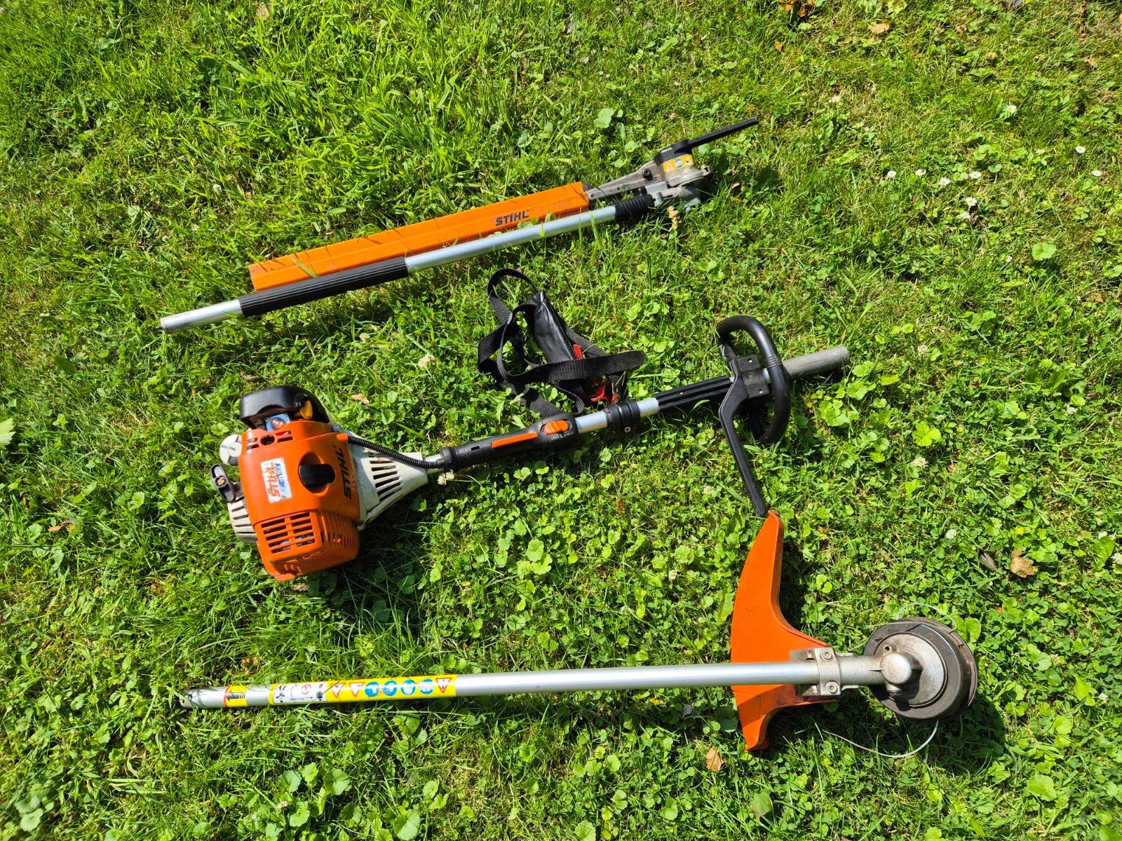 Stihl KM 100 R combimotor met bosmaaier en heggenschaar, Tuin en Terras, Bosmaaiers, Ophalen, Benzine