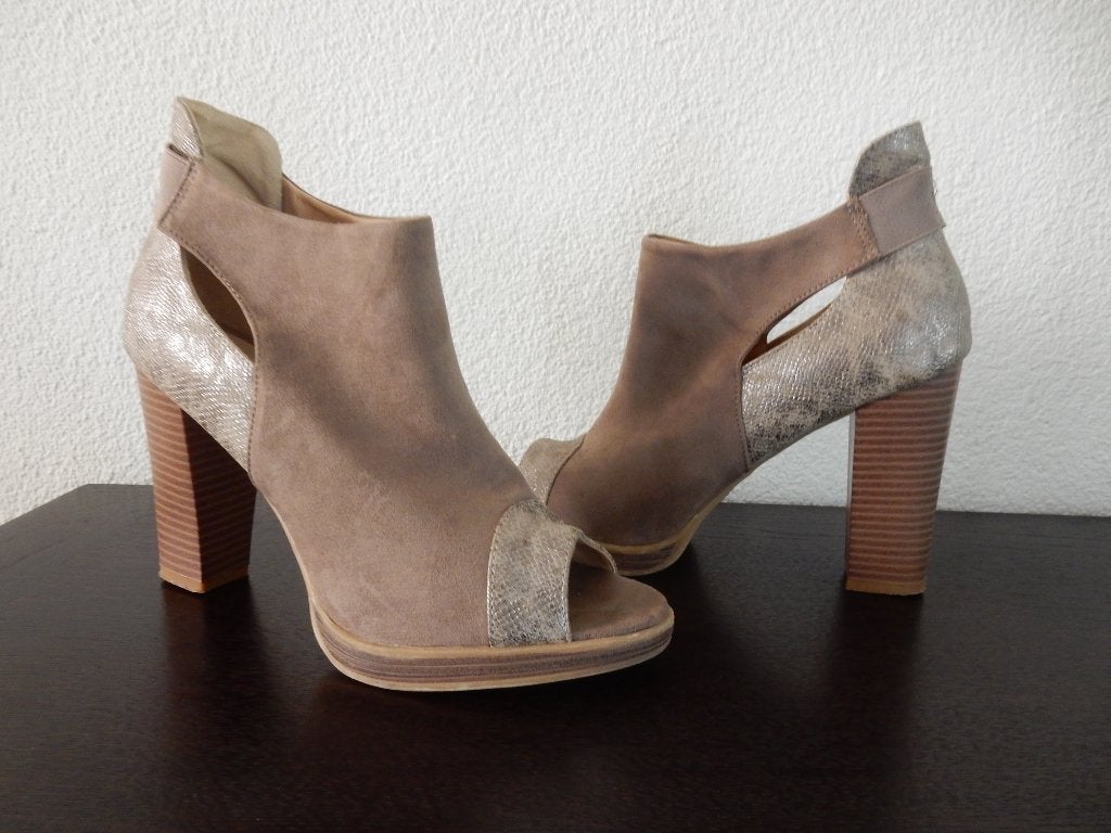 Enkellaarsjes met open teen, Kleding | Dames, Schoenen, Ophalen of Verzenden, Zo goed als nieuw, Zwart
