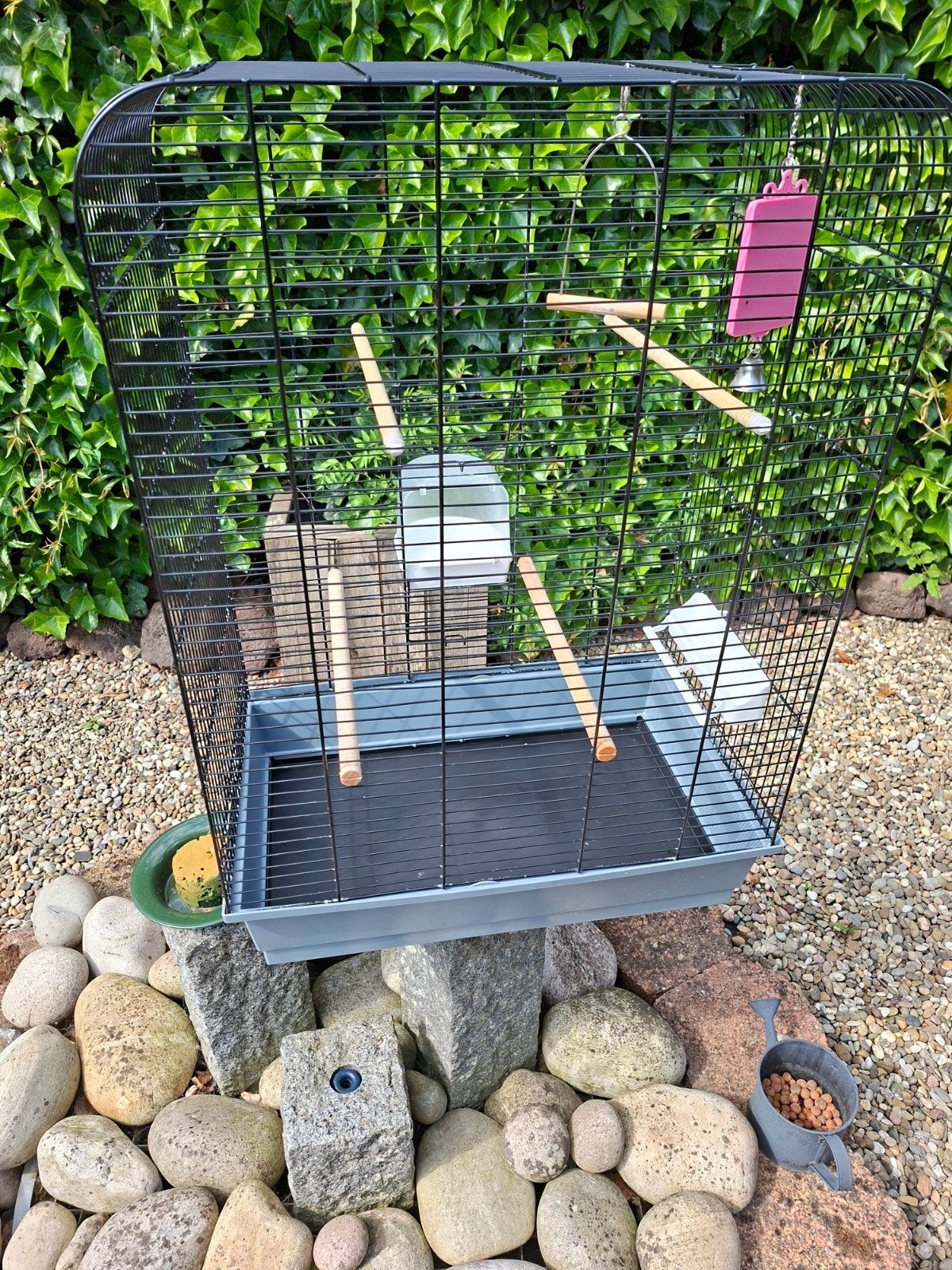 Kanarie en parkieten kooi. Met schuiflade en speeltjes, Dieren en Toebehoren, Vogels | Kanaries, Mannelijk, Zangkanarie