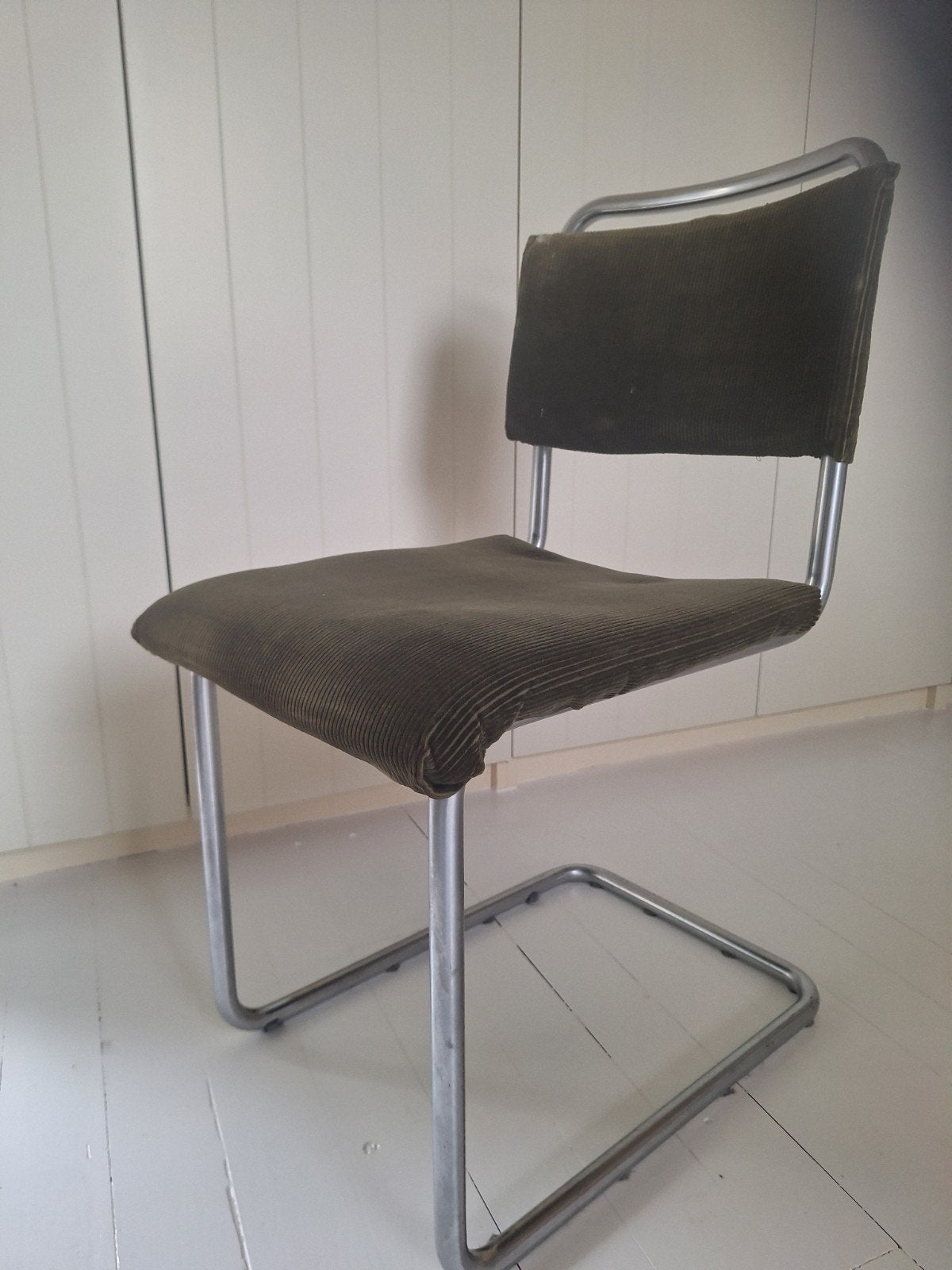Gispen 101 Olijfgroen, Huis en Inrichting, Ophalen, Gebruikt, Stof, Eén