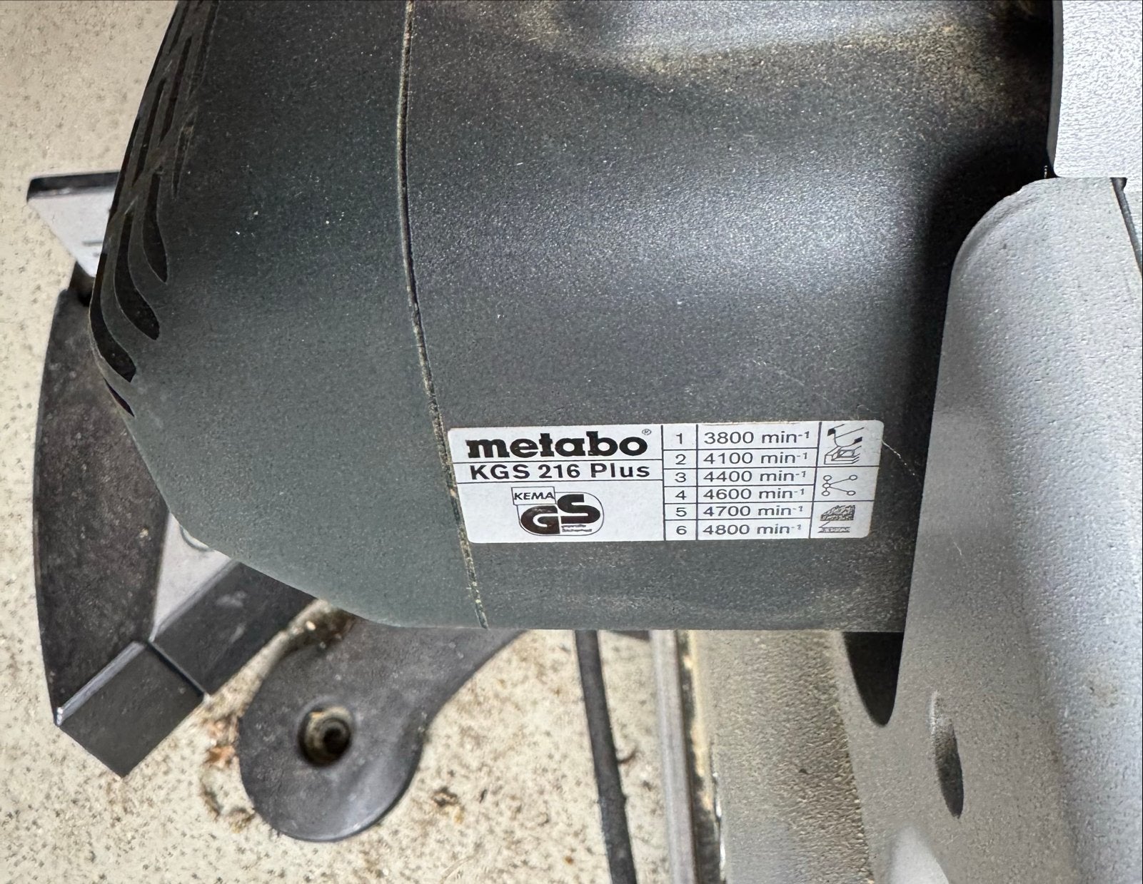 Metabo KGS 216 Plus Afkortzaag met onderstel, Gebruikt, 70 mm of meer, Ophalen of Verzenden, Afkortzaag