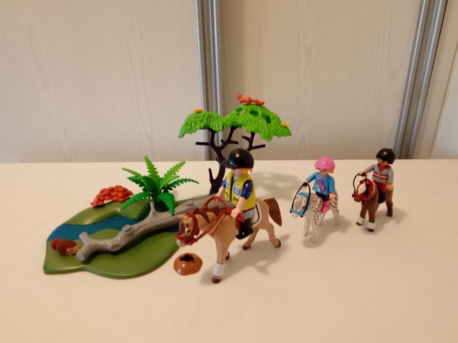 Playmobil 6947 pony rijles compleet, Complete set, Overige typen, Ophalen of Verzenden, Zo goed als nieuw