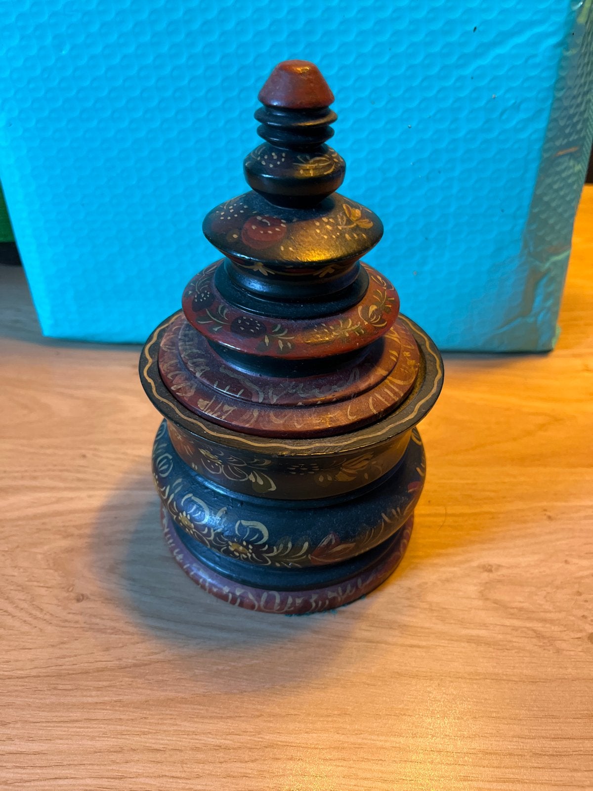 Decoratieve Hindeloopen schilderwerk Houten pot, Ophalen