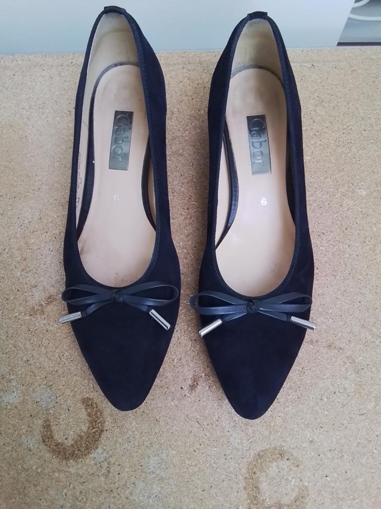 Donkerblauwe damesschoen van Gabor, maat 39, Kleding | Dames, Schoenen, Ophalen of Verzenden, Zo goed als nieuw, Blauw