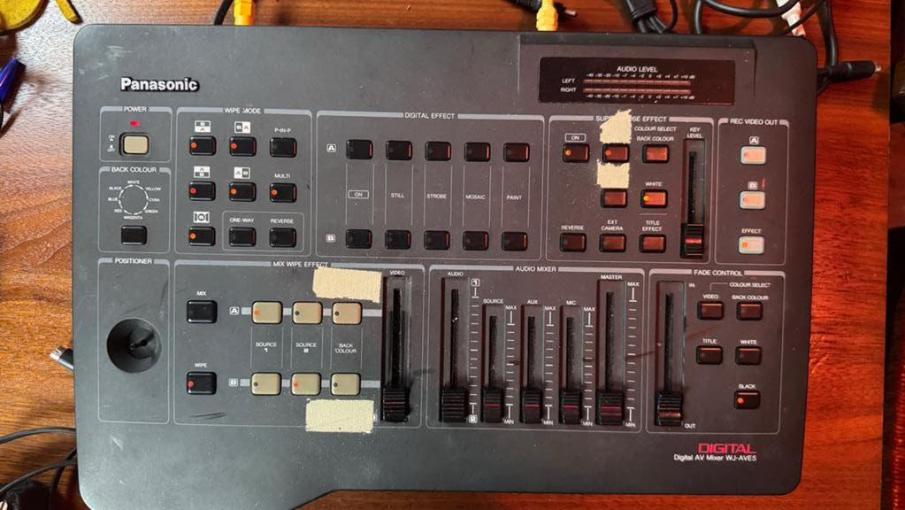 Panasonic WJ-ave5 videomixer (2x), Ophalen of Verzenden, Overige soorten, Overige typen