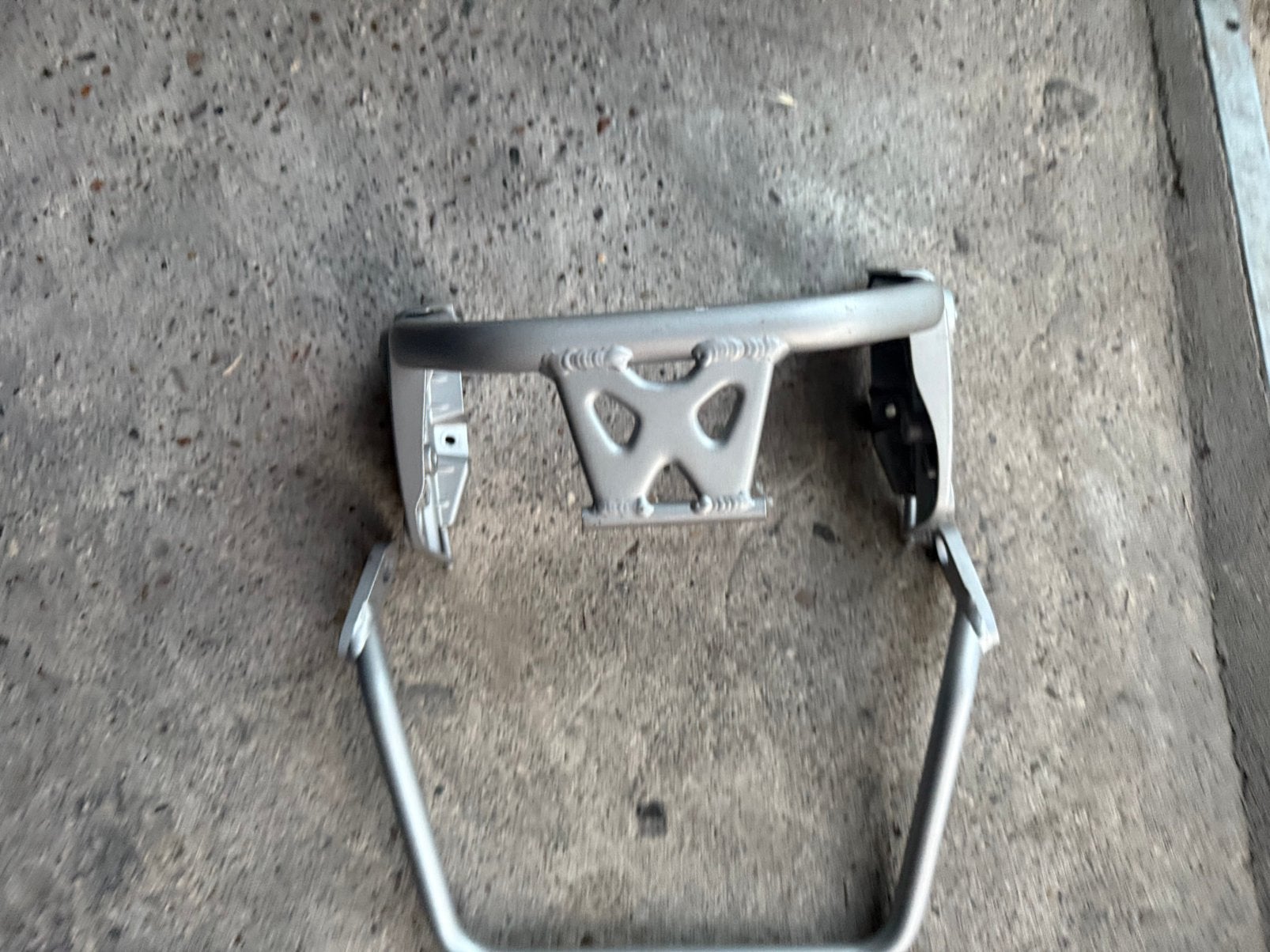 BMW R1200GS Framedeel / kofferdrager achter (zilver), Ophalen of Verzenden