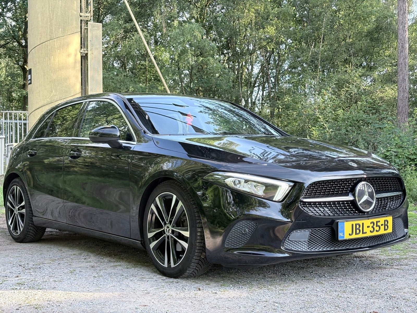 Mercedes-Benz A-Klasse A 180 136pk 7G-DCT 2020 Zwart, Auto's, 136 pk, 680 kg, 4 cilinders, Zwart