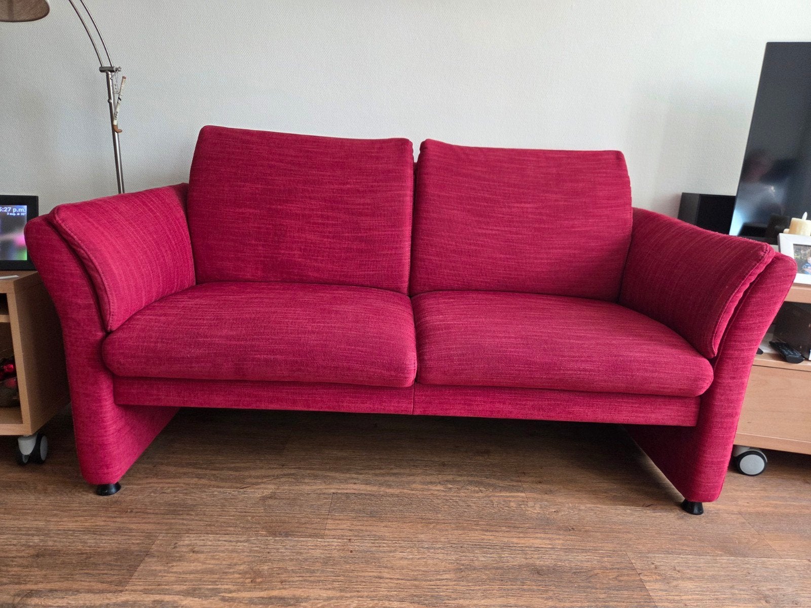 Prominent 2-zits bankje, rood, zo goed als nieuw, Huis en Inrichting, Ophalen, 150 tot 200 cm, Tweepersoons, 75 tot 100 cm