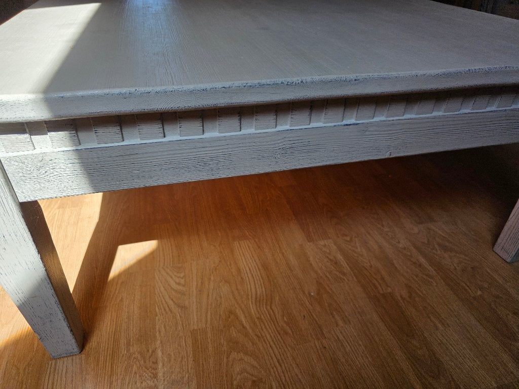 Salon tafel, Ophalen, Vierkant, Grenenhout, Zo goed als nieuw