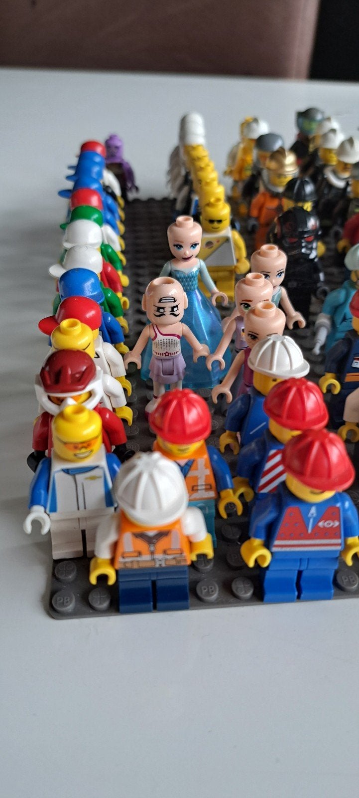 102 Lego minifiguren: Stad, Beroepen, stedelijke figuren, Kinderen en Baby's, Ophalen
