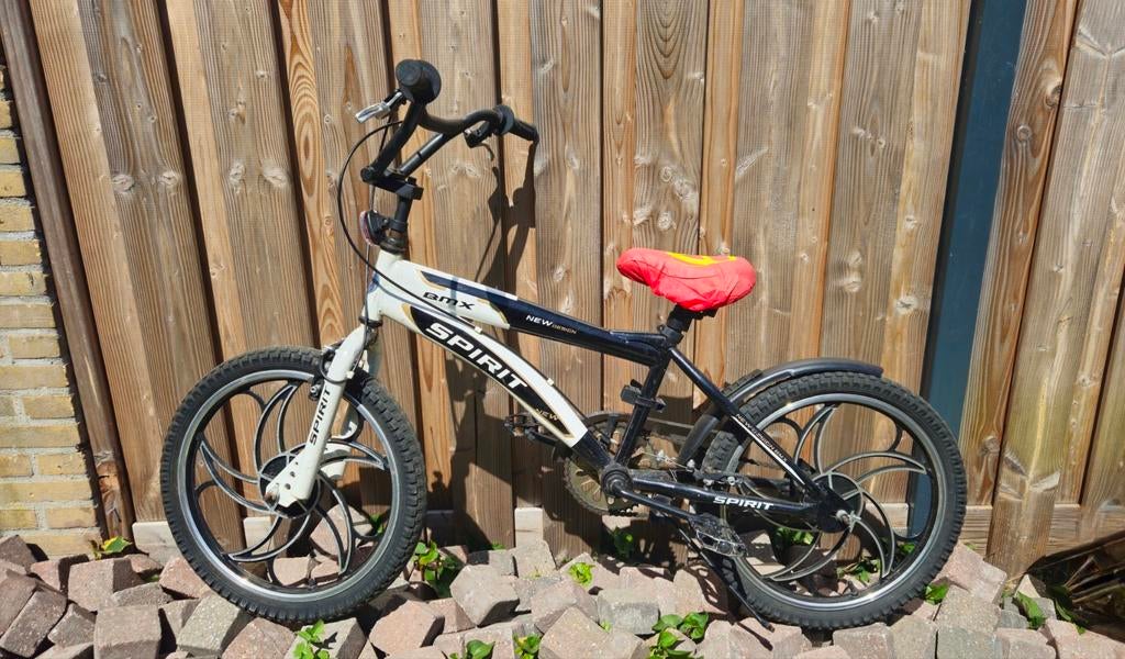 BMX Spirit - Nieuw design, Fietsen en Brommers, Fietsen | Crossfietsen en BMX, Gebruikt, Staal, Velgrem, Ophalen of Verzenden