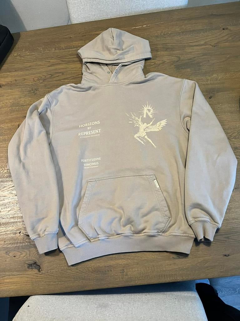 Represent trui oversized maat S crème / wit / beige, Ophalen of Verzenden, Zo goed als nieuw, Maat 46 (S) of kleiner, Beige