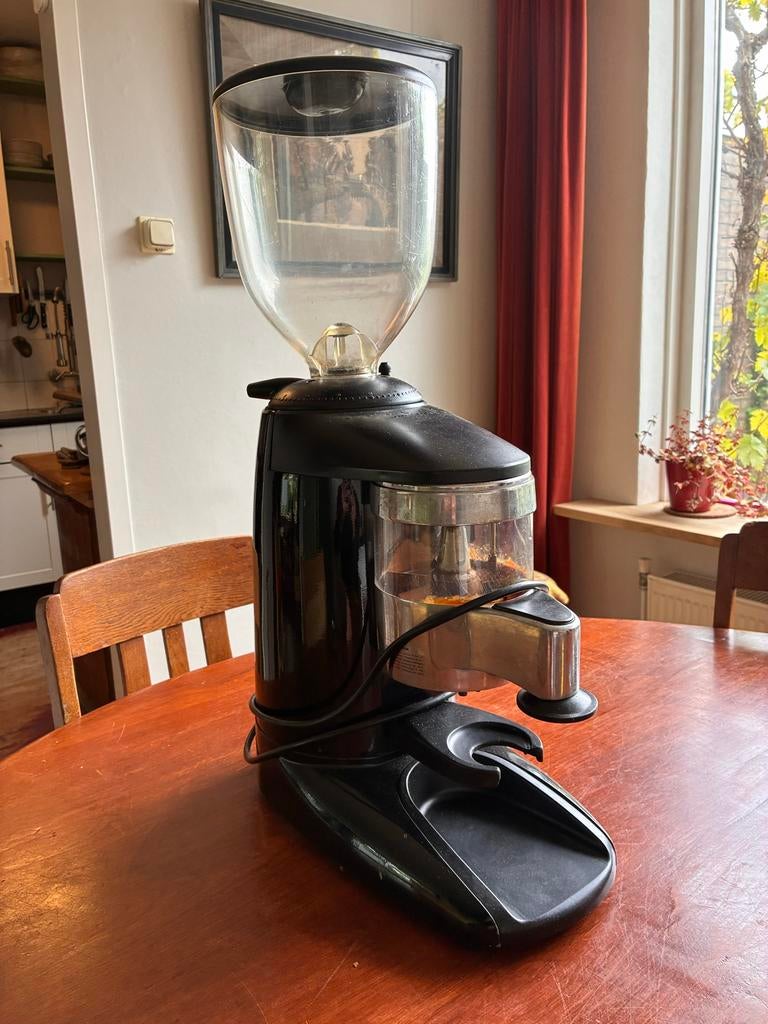 Professionele Koffiebonenmaler Horeca - Goede Staat, Ophalen of Verzenden, Gebruikt, Koffiemolen