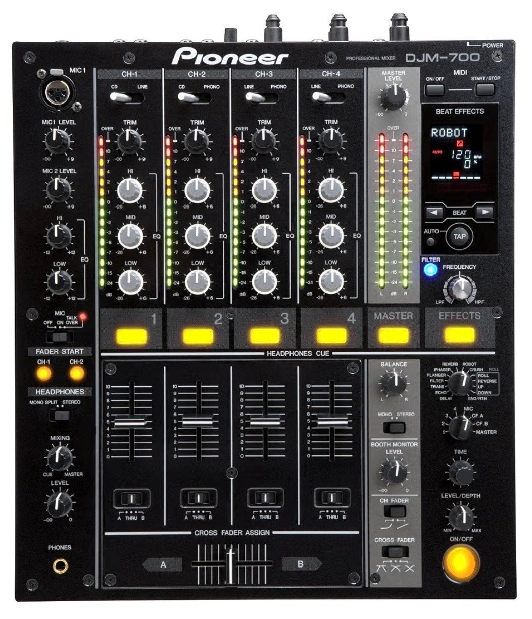 Foto 6 van Pioneer DJM-700 DJ Mixer - Zo goed als nieuw